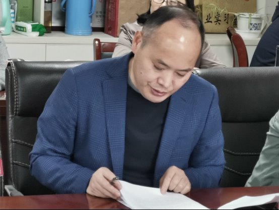 C:\Users\lenovo\Desktop\微信图片_20220504093841.jpg